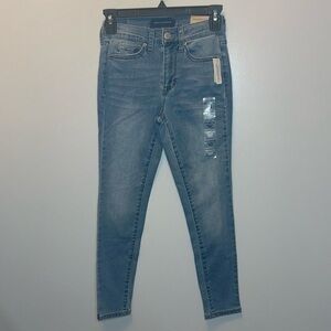 “NWT" Aeropostale High Waisted Jeggings Medium Wash‎ Size 000 Short